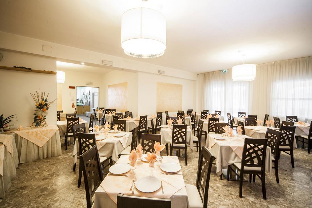 Hotel Marilonda Rimini Dış mekan fotoğraf